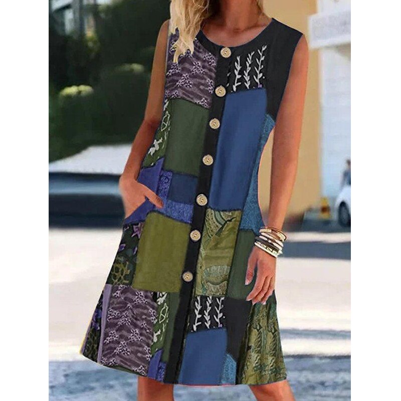 Delina® | Bold and breezy Dress